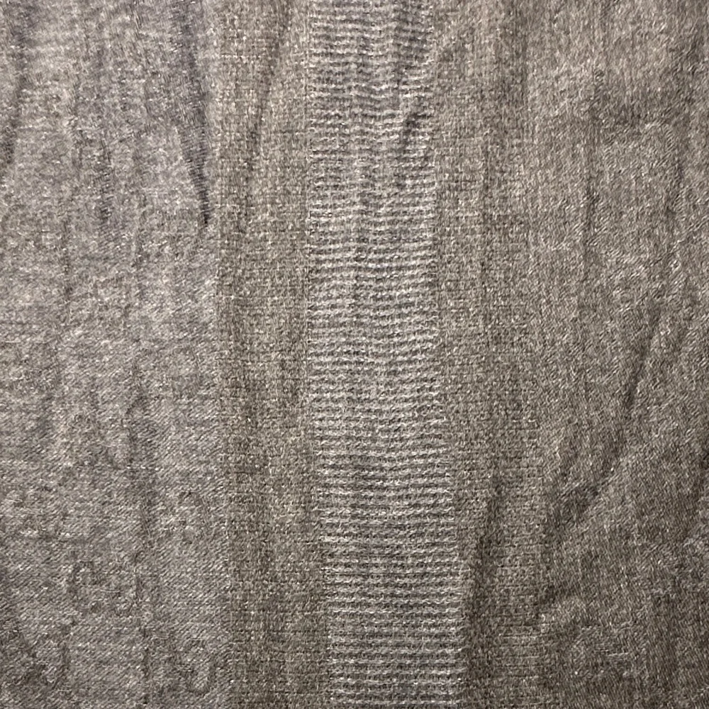 Gucci GG scarf wool and silk 76x 28 Elegant Black Scarf - Picture 8 of 9